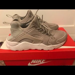 W Air Huarache Rub Ultra BR (with box)